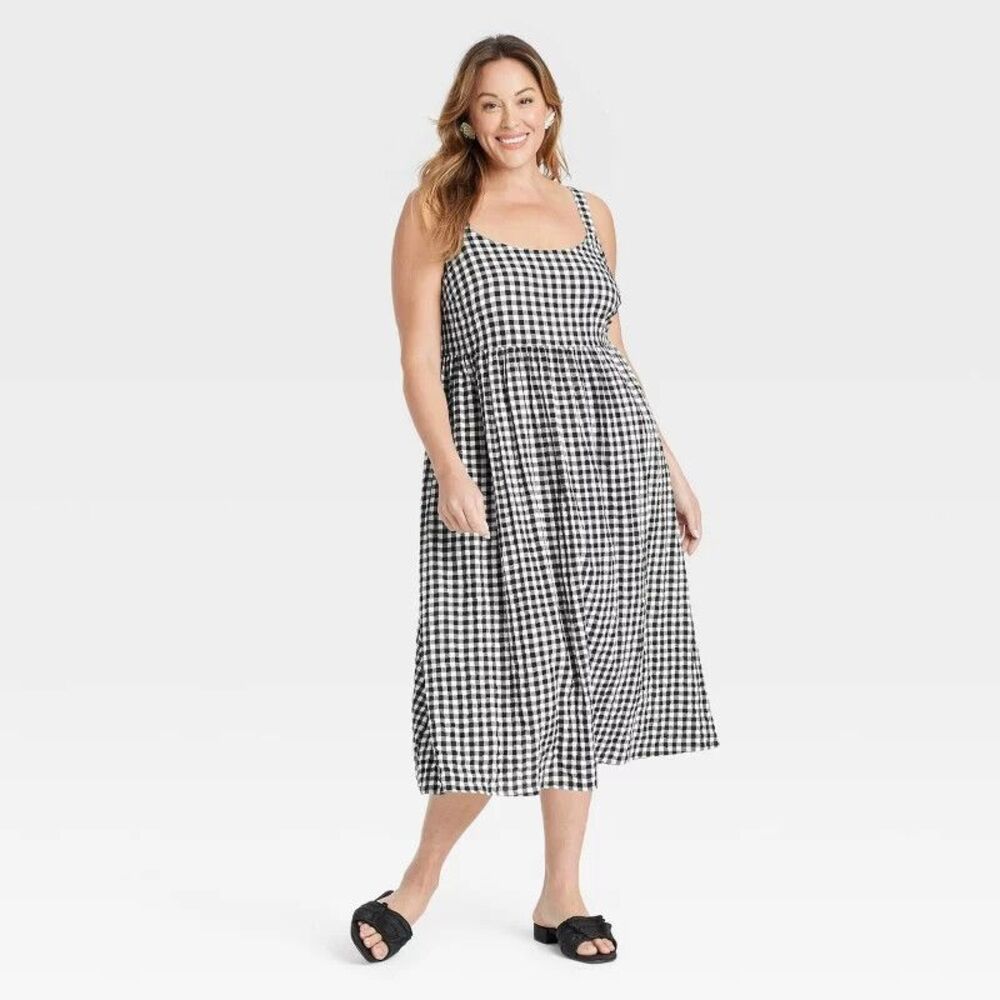 Ava & Viv Black and White Gingham Smocked Midi Dress